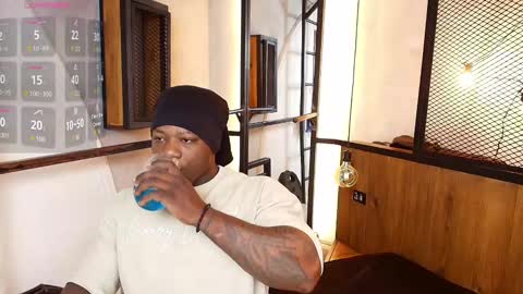 ColeThunder online show from March 2, 7:12 pm