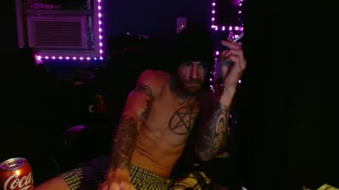 colevan2390 online show from February 1, 4:09 am