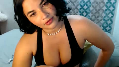 viviana online show from January 6, 11:31 pm
