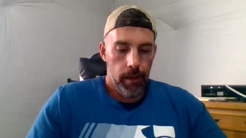 Just me online show from July 14, 4:34 pm