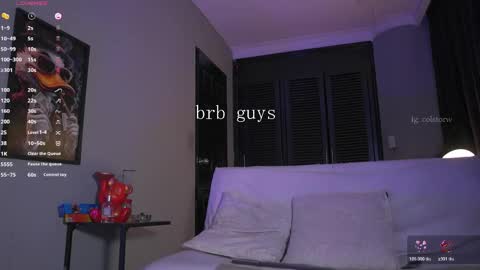 colstorw_ online show from June 3, 2:33 pm