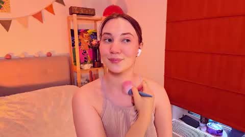 Audrey online show from June 18, 3:06 pm
