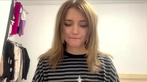 Amelia online show from February 12, 3:59 pm