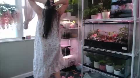 ANR Mommy online show from December 21, 4:13 pm