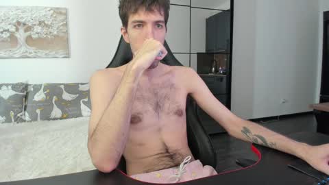 cookies_boys online show from April 14, 1:03 pm