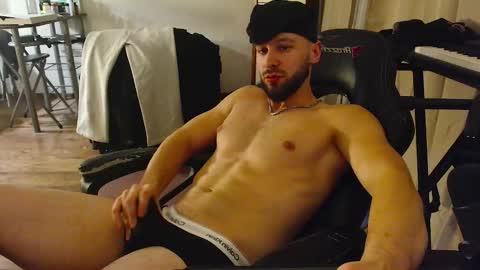 Stachu Jones online show from December 19, 6:25 pm