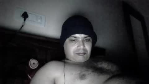 Snapshot of cool_breeze09 chatting on January 15, 6:19 pm Cool Breeze09 online show from January 15, 6:19 pm