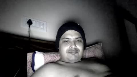 Snapshot of cool_breeze09 chatting on February 3, 6:07 pm Cool Breeze09 online show from February 3, 6:07 pm