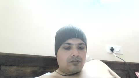 Snapshot of cool_breeze09 chatting on October 16, 11:54 am Cool Breeze09 online show from October 16, 11:54 am