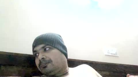 Snapshot of cool_breeze09 chatting on October 15, 11:11 am Cool Breeze09 online show from October 15, 11:11 am