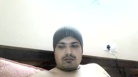 Snapshot of cool_breeze09 chatting on October 13, 10:39 am Cool Breeze09 online show from October 13, 10:39 am