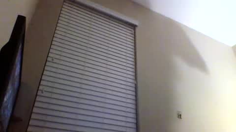 cooldude122222 online show from March 5, 1:31 am