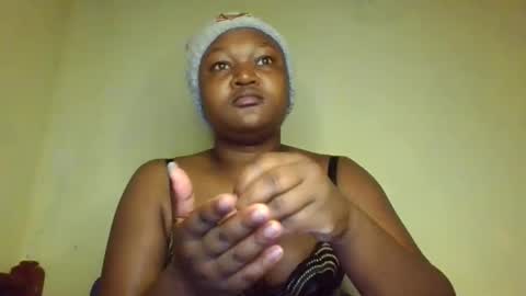 coolgirl001 online show from January 17, 1:04 am