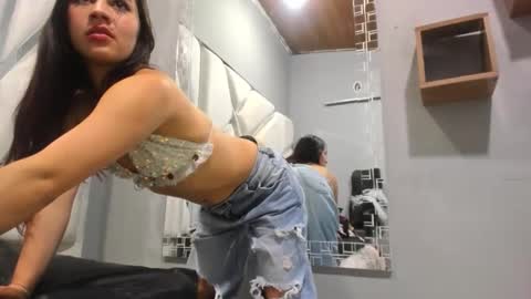 CooperEmma  online show from December 2, 9:46 pm