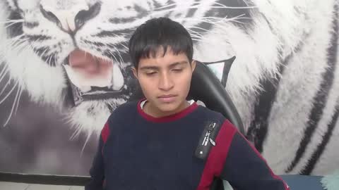 Cora online show from February 3, 8:57 pm