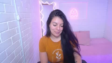 Carolina  online show from September 23, 7:31 pm