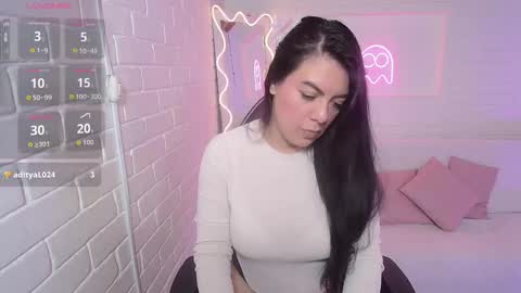 Carolina  online show from September 10, 7:59 pm