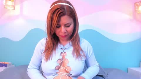 corina_taylor12 online show from June 3, 2:33 pm