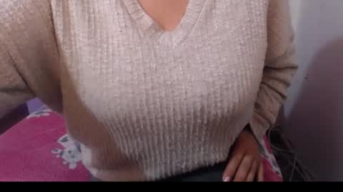 corinnahothotxxx online show from January 6, 2:14 pm