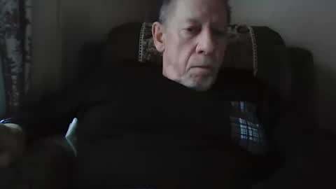 courieral1 online show from February 1, 8:55 am