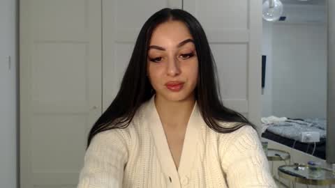 Courtney online show from February 13, 2:53 pm