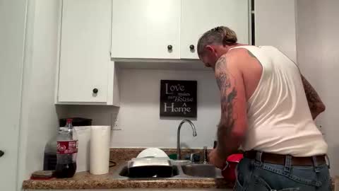 Snapshot of coxcummins7 chatting on October 29, 2:57 am coxcummins7 online show from October 29, 2:57 am