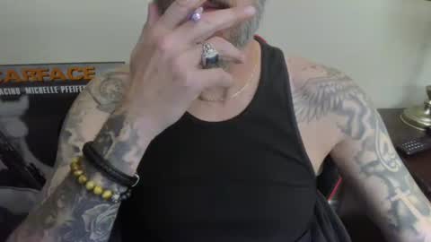Snapshot of cpl_inlove chatting on October 10, 12:49 am cpl_inlove online show from October 10, 12:49 am