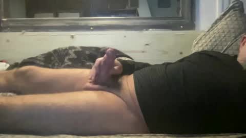 Snapshot of crapaud75018 chatting on January 1, 3:23 am crapaud75018 online show from January 1, 3:23 am