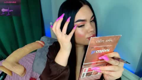 Eva online show from November 1, 7:40 am