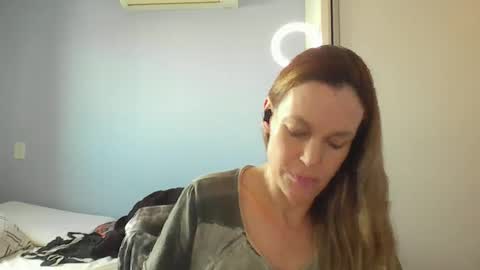 Anny online show from December 4, 10:48 am