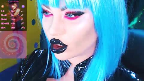 Roxy online show from November 27, 2:14 pm