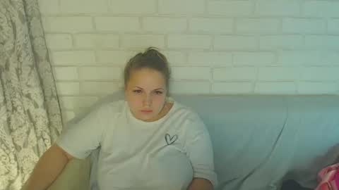 Snapshot of crazyy_girl_ chatting on February 7, 6:34 pm Crazyy Girl online show from February 7, 6:34 pm