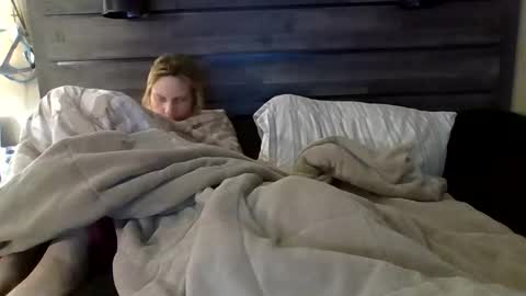 Heather online show from February 1, 3:58 am