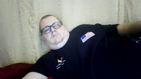 The hopeless romantic online show from March 3, 9:22 pm