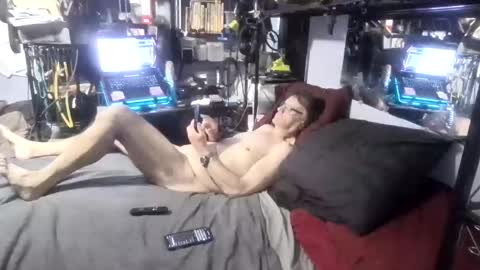 Cricket - also Featuring Black online show from October 27, 5:24 pm