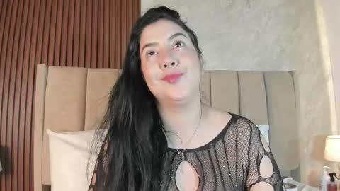 criss  spiicy online show from April 15, 8:20 pm