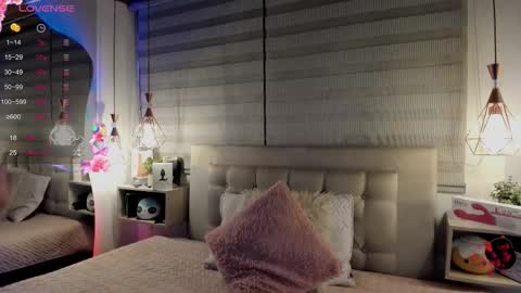 Cristal online show from November 20, 4:44 am