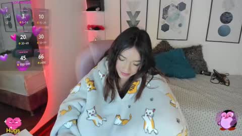 Snapshot of cristal__hot_1 chatting on February 25, 10:48 am Cristal online show from February 25, 10:48 am