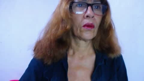 cristal_collins1 online show from February 5, 8:11 am