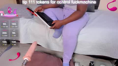 cristale69 online show from November 4, 12:56 am