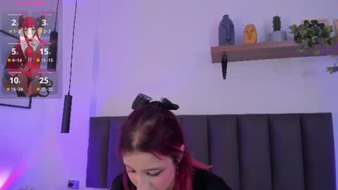 cristalfoxy_ online show from June 20, 8:48 pm
