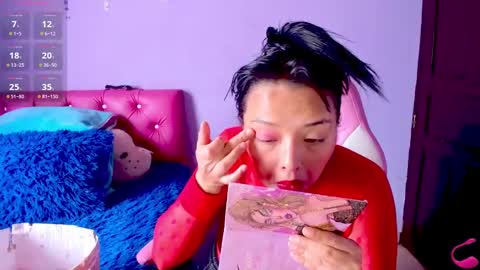 Snapshot of cristaln07 chatting on September 15, 12:50 pm Natis online show from September 15, 12:50 pm