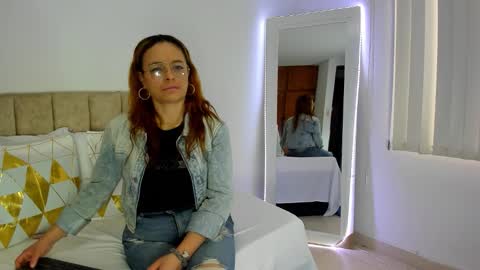 cristal walker online show from November 4, 12:17 pm