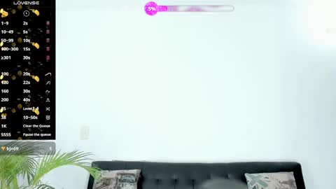 Snapshot of cristian_disick chatting on October 15, 11:38 pm cristian_disick online show from October 15, 11:38 pm
