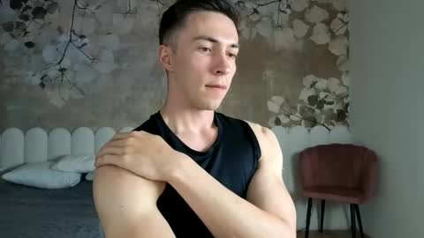CristianoHailey online show from May 18, 7:09 pm