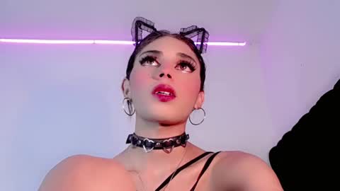 Cristinadollsex online show from March 11, 6:19 am