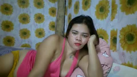 Snapshot of cristine316 chatting on October 25, 11:49 pm cristine316 online show from October 25, 11:49 pm
