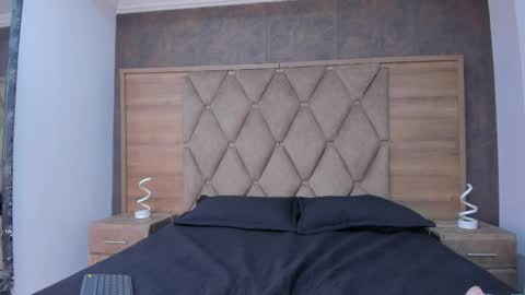 Cristine online show from April 9, 2:45 pm