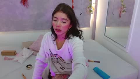 Cristin online show from October 4, 11:57 pm