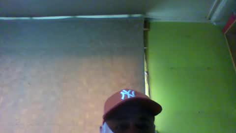 crmperez online show from March 1, 10:14 pm